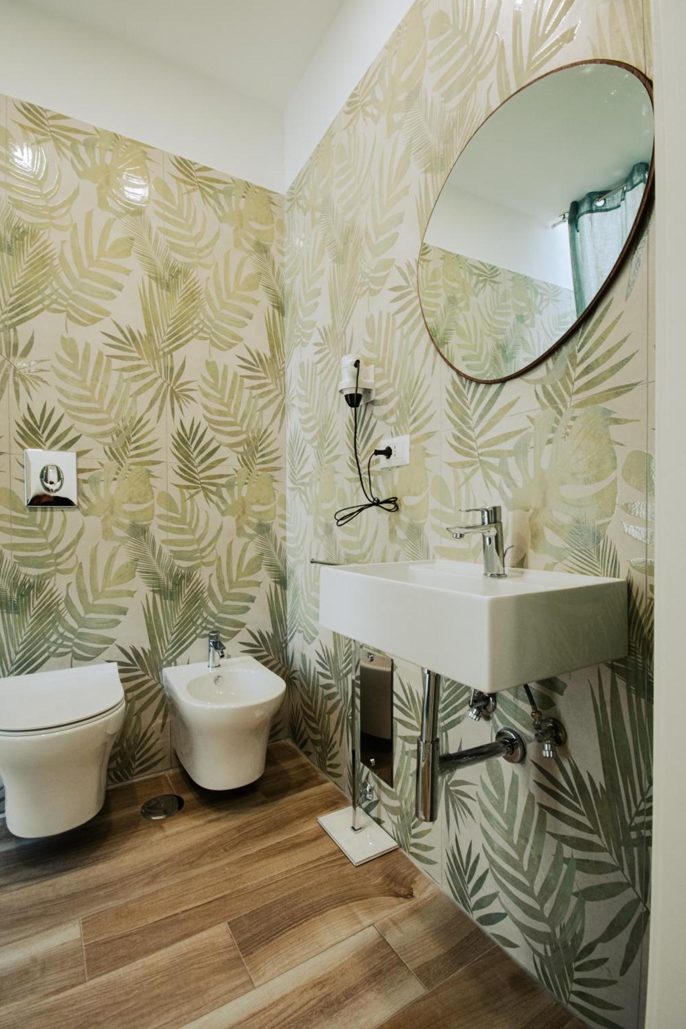 B&B Lara'S Home By I Borbone Neapel Exteriör bild